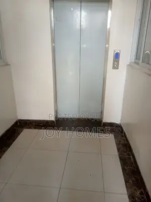 3bdrm Apartment in Madaraka for rent