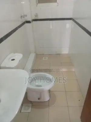 3bdrm Apartment in Madaraka for rent