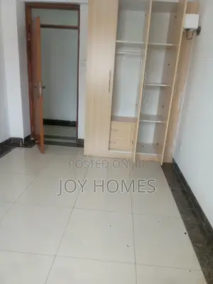 3bdrm Apartment in Madaraka for rent