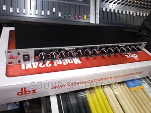 DBX 224XL 4ways Stereo Crossover With Subout