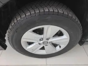 Toyota Harrier 2.0 4WD 2017 Black