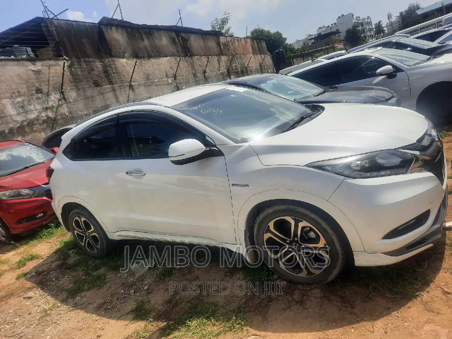 Honda Vezel 1.5 Hybrid 2WD 2017 White