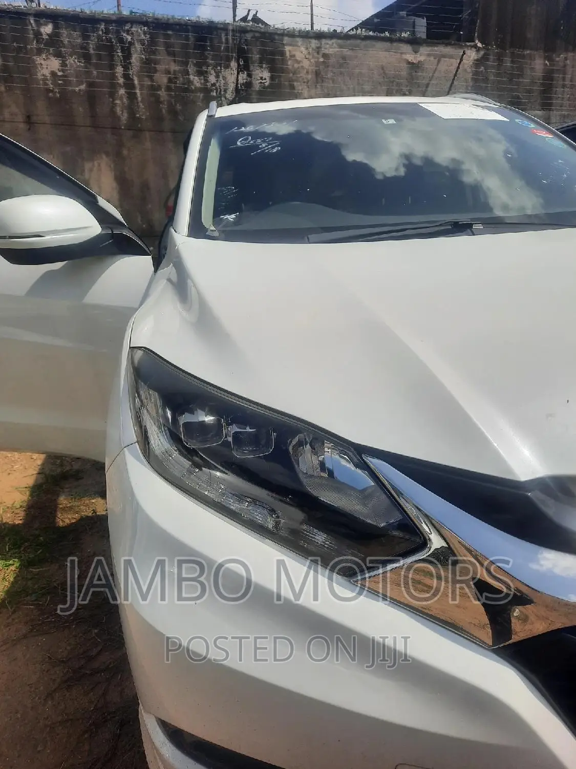 Honda Vezel 1.5 Hybrid 2WD 2017 White