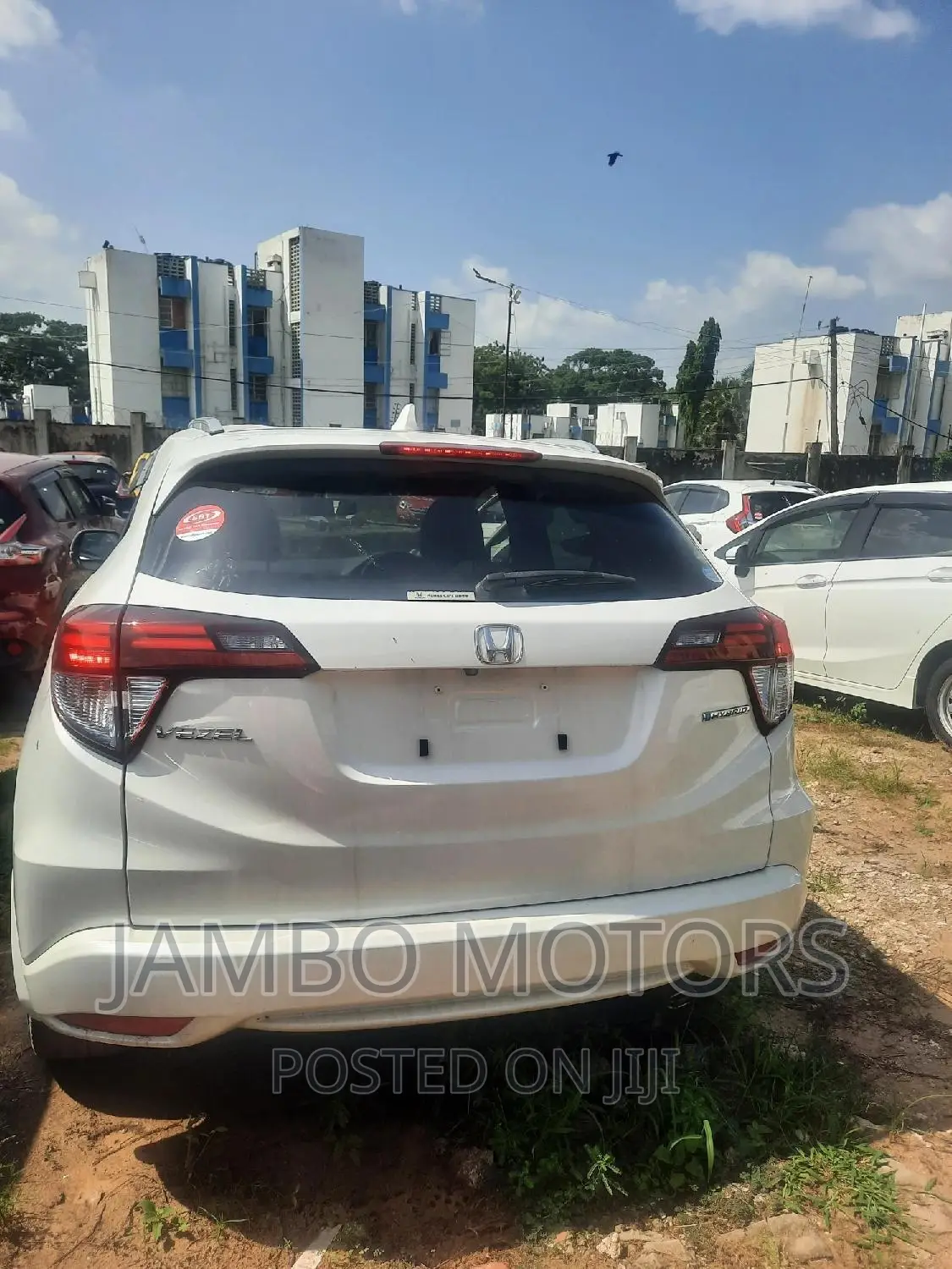 Honda Vezel 1.5 Hybrid 2WD 2017 White