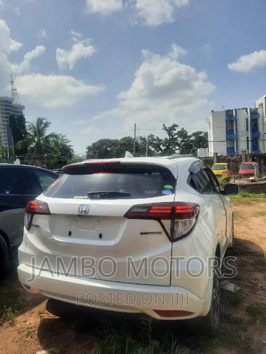 Honda Vezel 1.5 Hybrid 2WD 2017 White