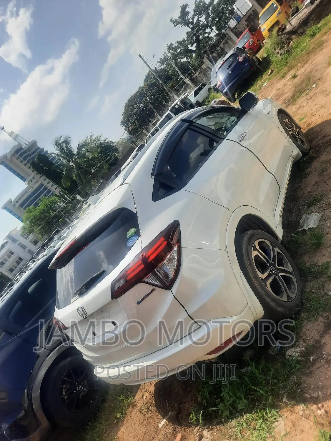 Honda Vezel 1.5 Hybrid 2WD 2017 White