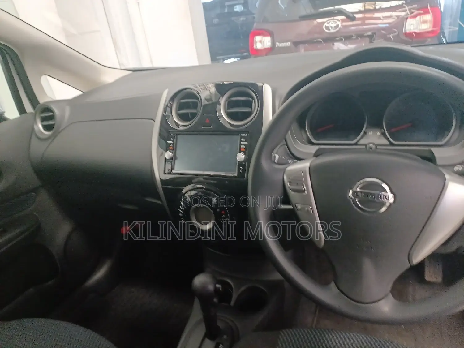 Nissan Note 2017 White