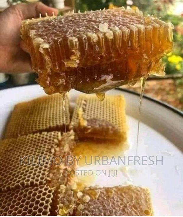 Honey Combs With Honey 1 Kg - thumbnail 4