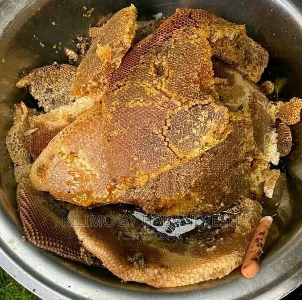 Honey Combs With Honey 1 Kg - thumbnail 3