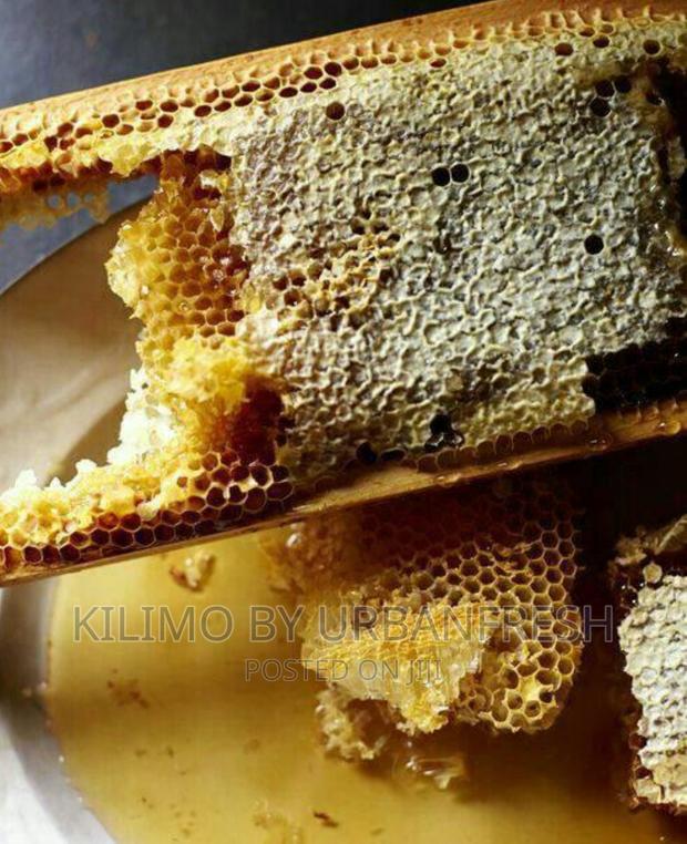 Honey Combs With Honey 1 Kg - thumbnail 5