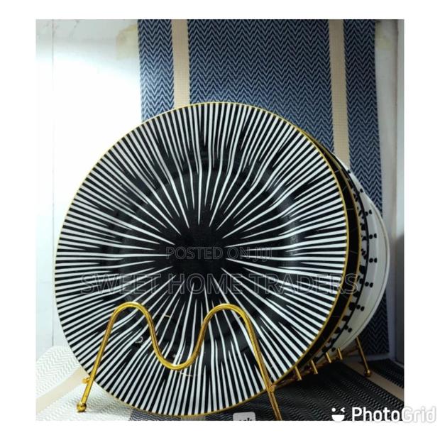 Set of 6 Ceramic Plates