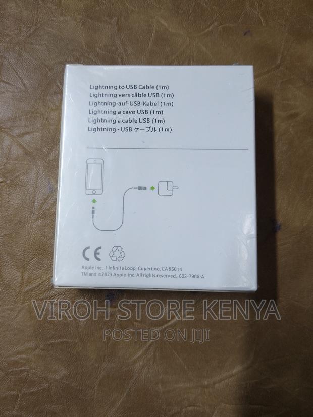 iPhone X USB Charging Cable 1M Long - main view