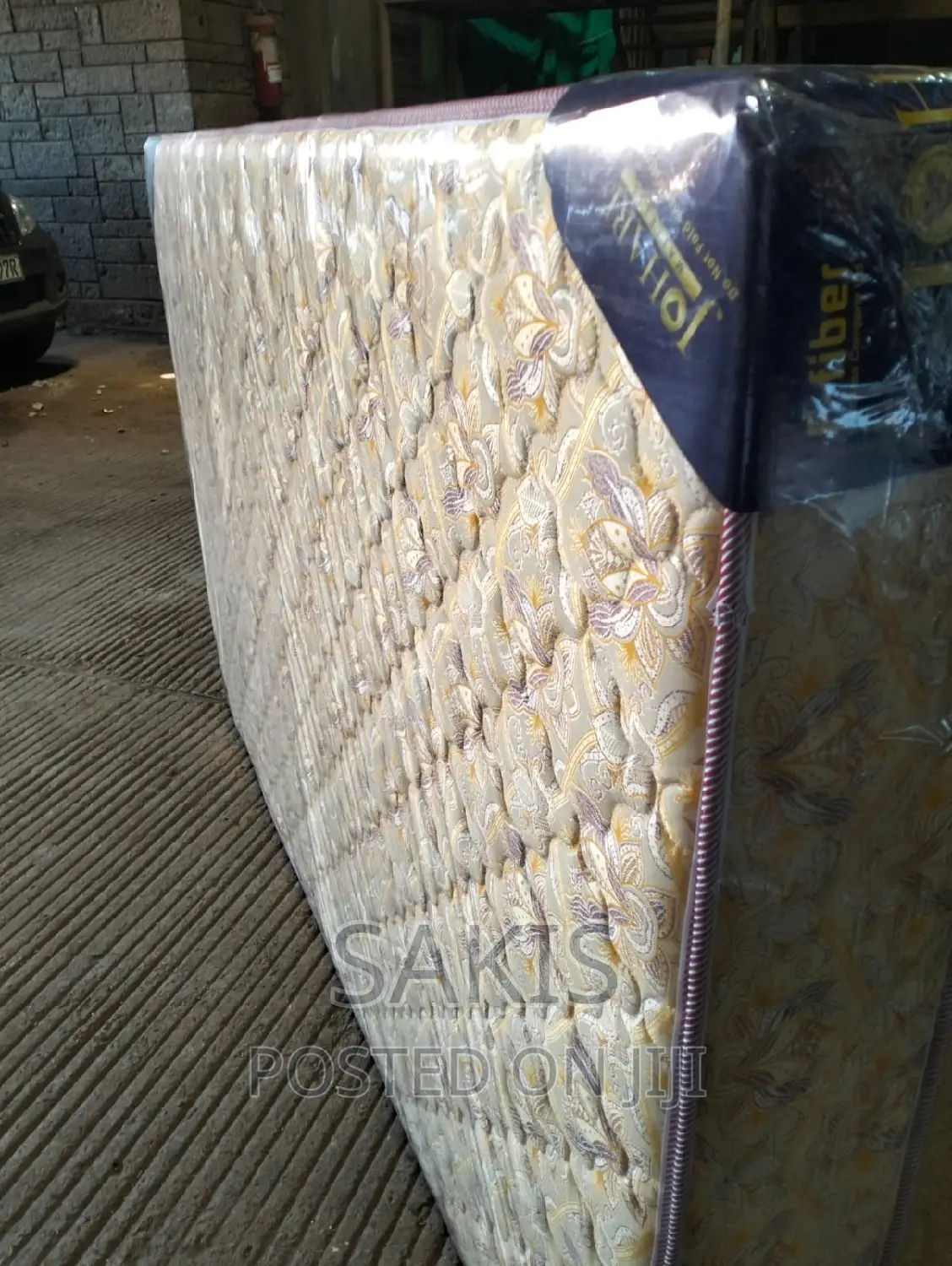 Guaranteed! 4 By 6, 8inch Hd Quilted Firm Mattresses. Free Delivery