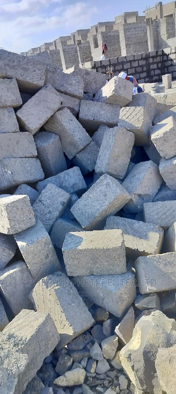 Ndarugo Stones,Thika Stones - thumbnail 3