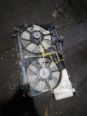 Toyota Voxy/Noah 3ZR Complete Radiator