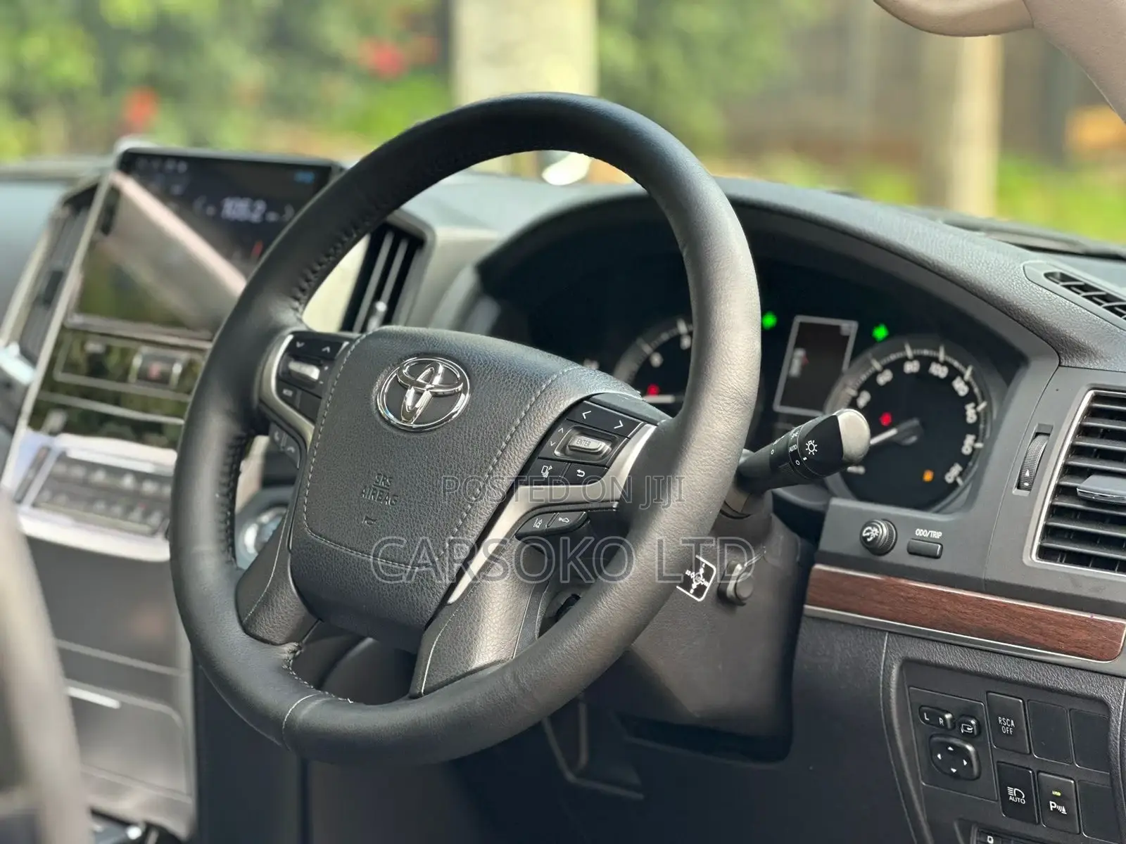 Toyota Land Cruiser 2016 Black
