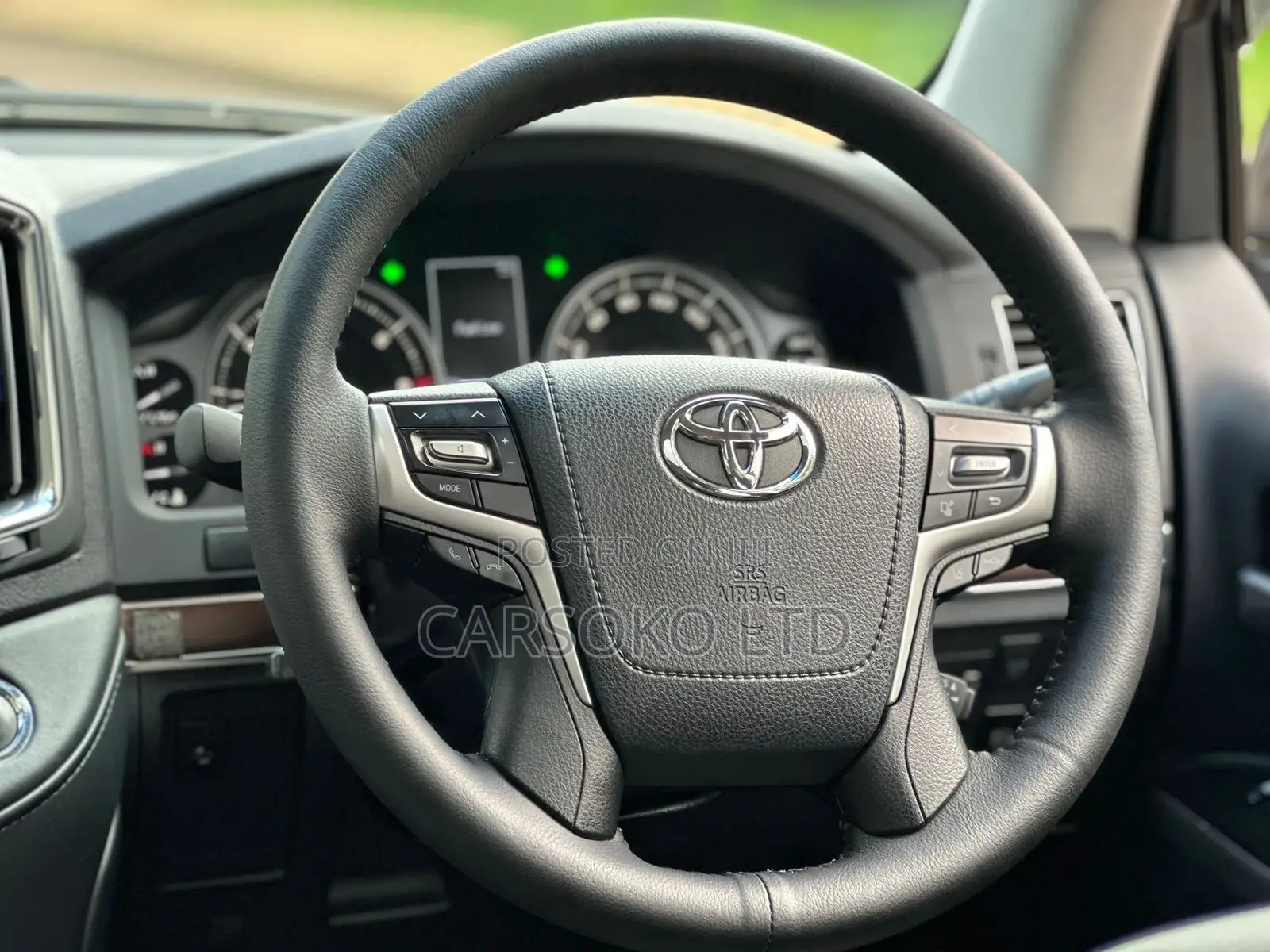 Toyota Land Cruiser 2016 Black