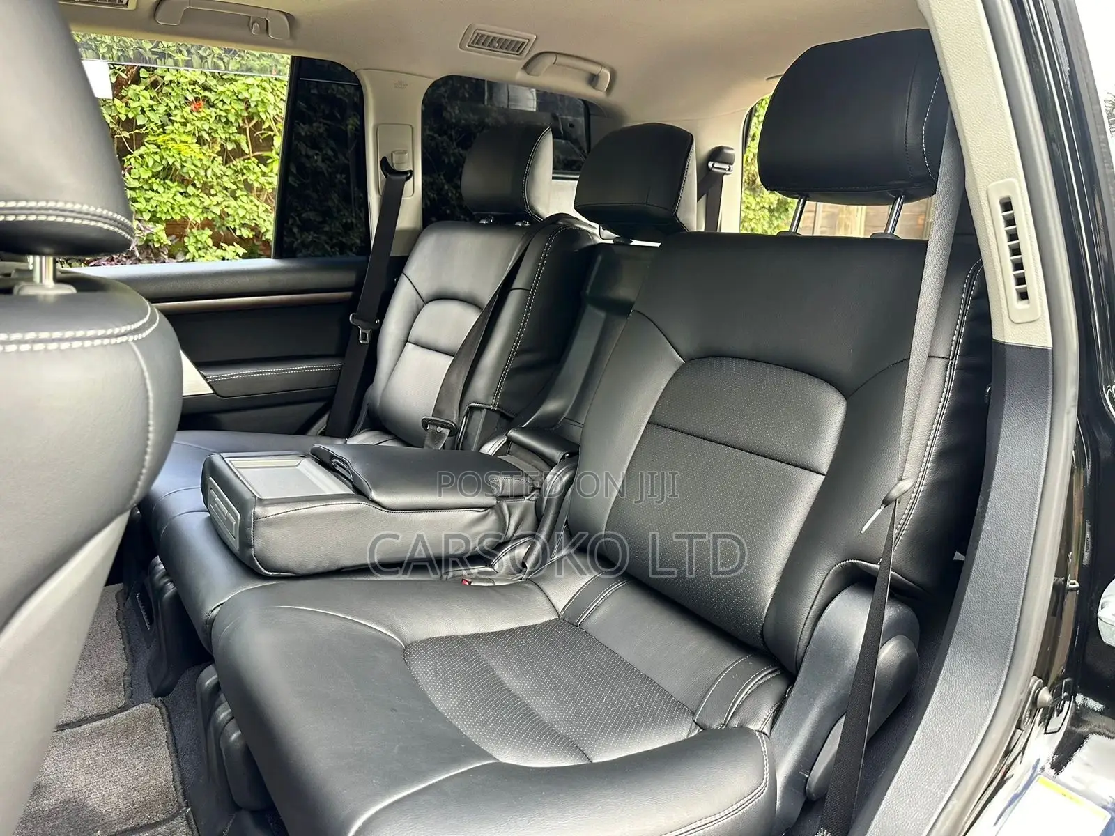 Toyota Land Cruiser 2016 Black