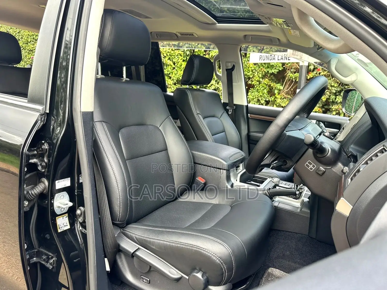 Toyota Land Cruiser 2016 Black
