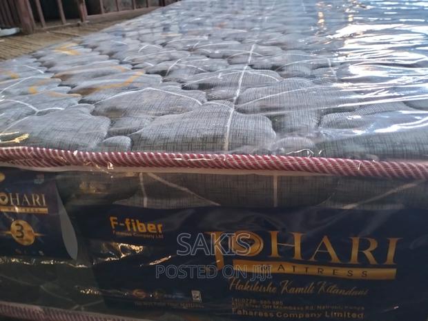 Extremely Comfortable! 8inch,5 * 6. HD Quilted Mattresses. - thumbnail 3