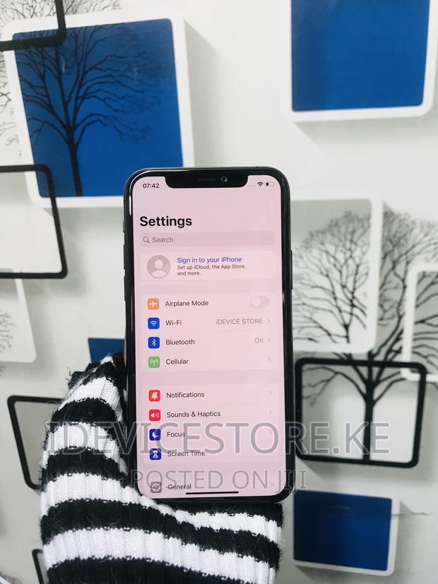 Apple iPhone 11 Pro 256 GB Gray - thumbnail 2