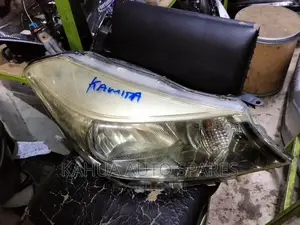 Vitz 2012/Jewela Non Xenon Headlight