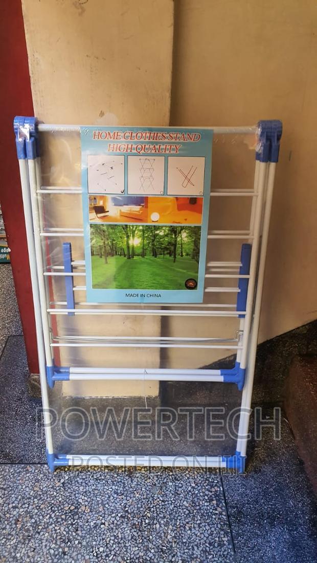 Outdoor Cloth Hanger ; - main view