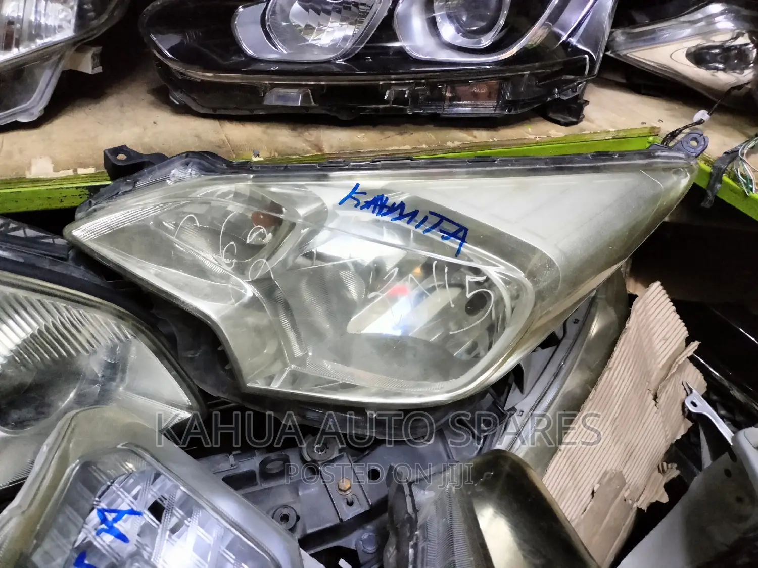 Ractis 2012 Headlights Non Xenon