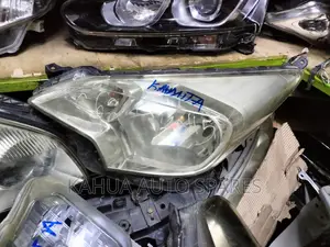 Ractis 2012 Headlights Non Xenon
