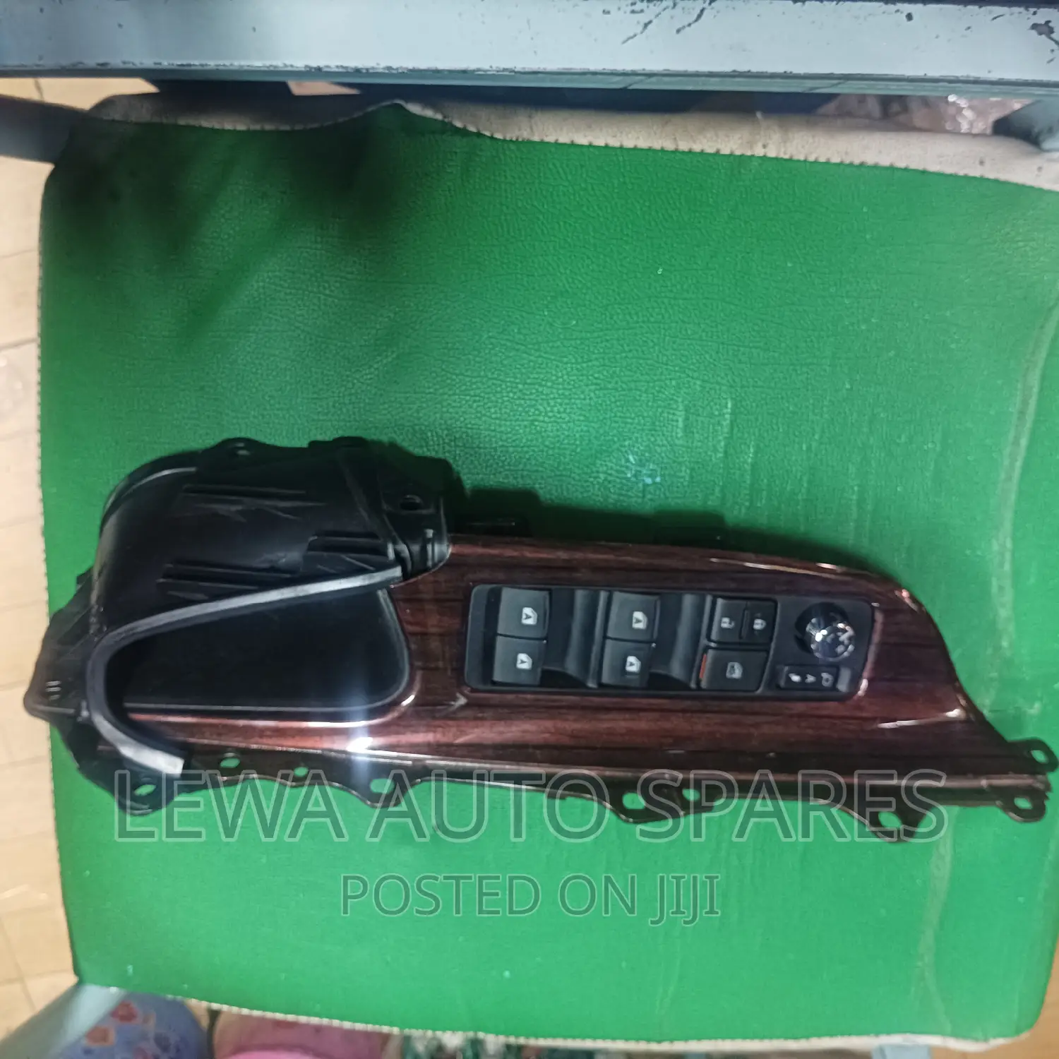 Power Window Switch For Toyota – Ex Japan – Nairobi Cbd