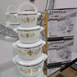 Set of 4 White Casserole Hotpots.