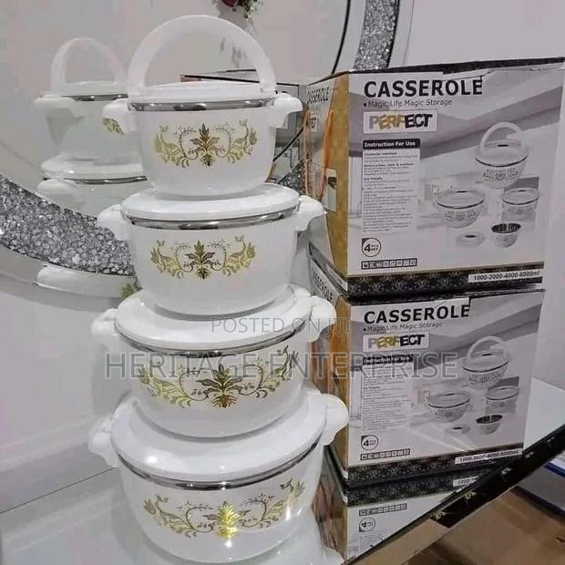 Set of 4 White Casserole Hotpots.