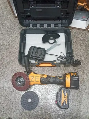 Cordless Grinder With Accessories