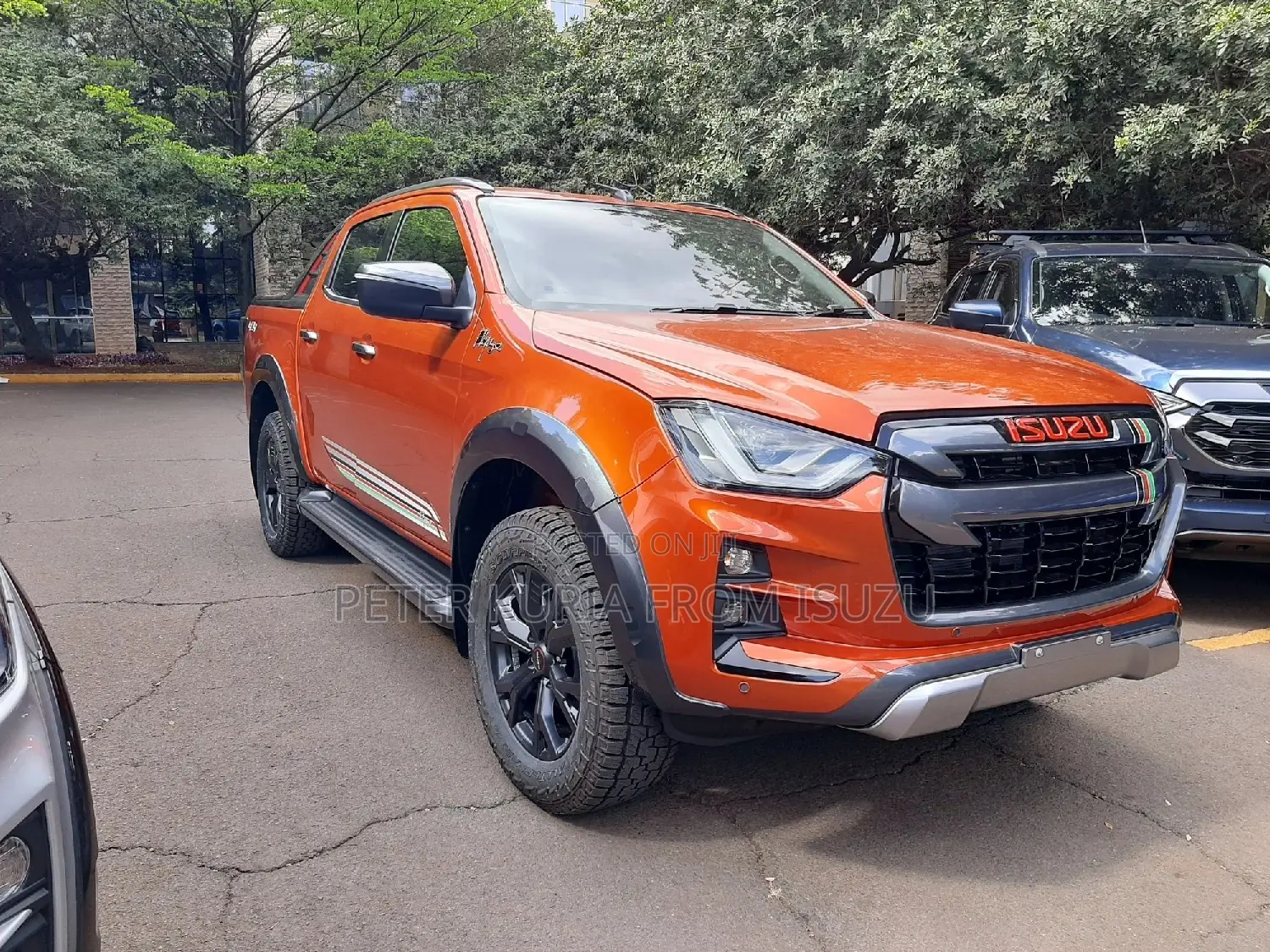 New Isuzu D-MAX 2024 Orange