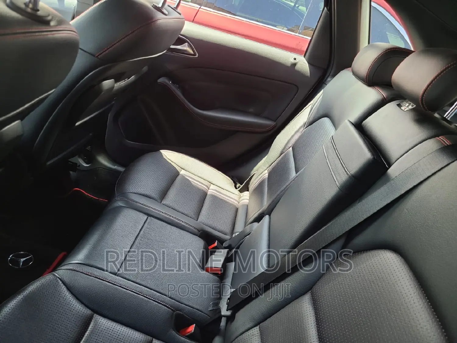 Mercedes-Benz B-Class Base B 250e 2016 Black