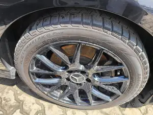Mercedes-Benz B-Class Base B 250e 2016 Black