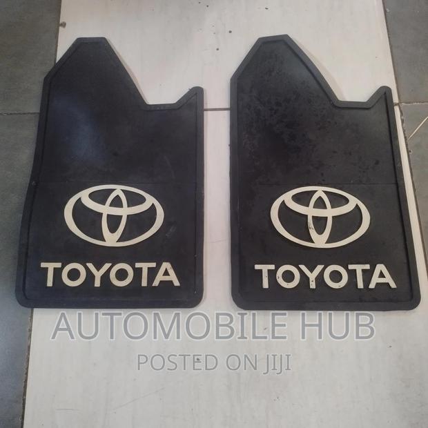 Toyota SUV Mudflaps 2pcs