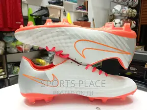 Nike Magista Football Boots