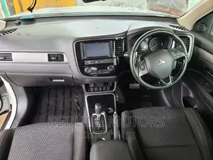 Mitsubishi Outlander 2.0 PHEV AWD 2017 White