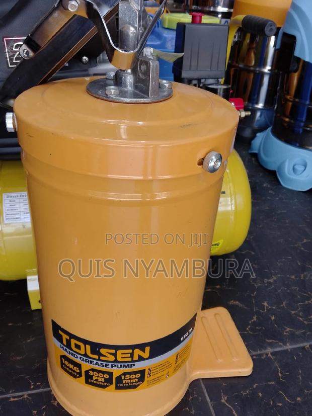 Hand Grease Pump - main view