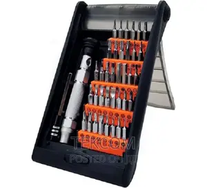 UGREEN 38-in-1 Aluminum Alloy Screwdriver Set