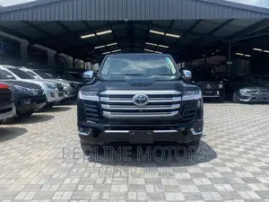 Toyota Land Cruiser 2023 Black