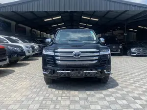 Toyota Land Cruiser 2023 Black