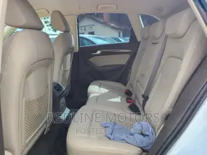 Audi Q5 2.0T Premium AWD quattro 2016 White