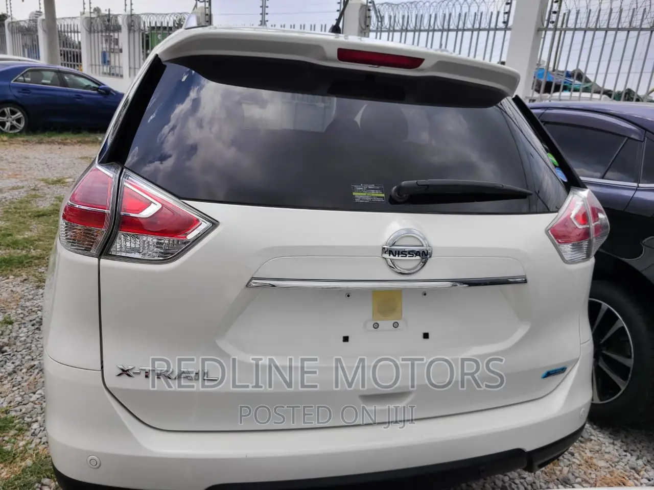 Nissan X-Trail 2.0 Petrol AWD 2016 White