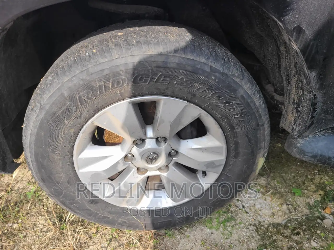 Toyota Hilux 2016 Black