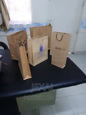 Plain and Branded Gift Bag