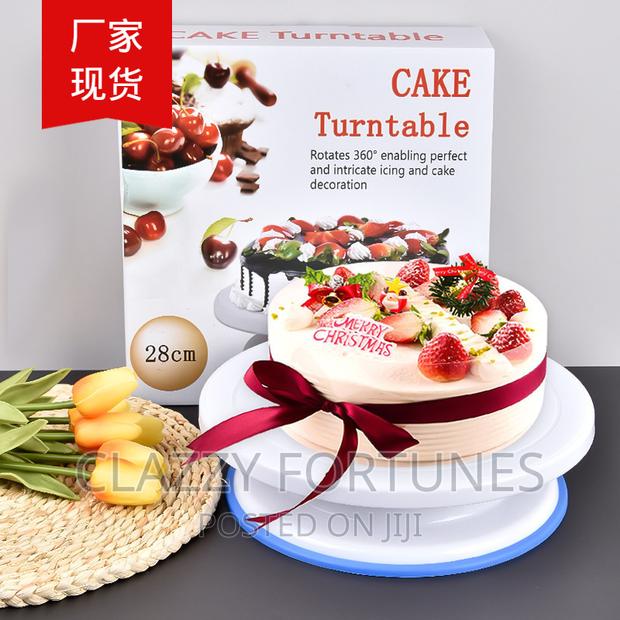 Generic Cake Decorating Turntable