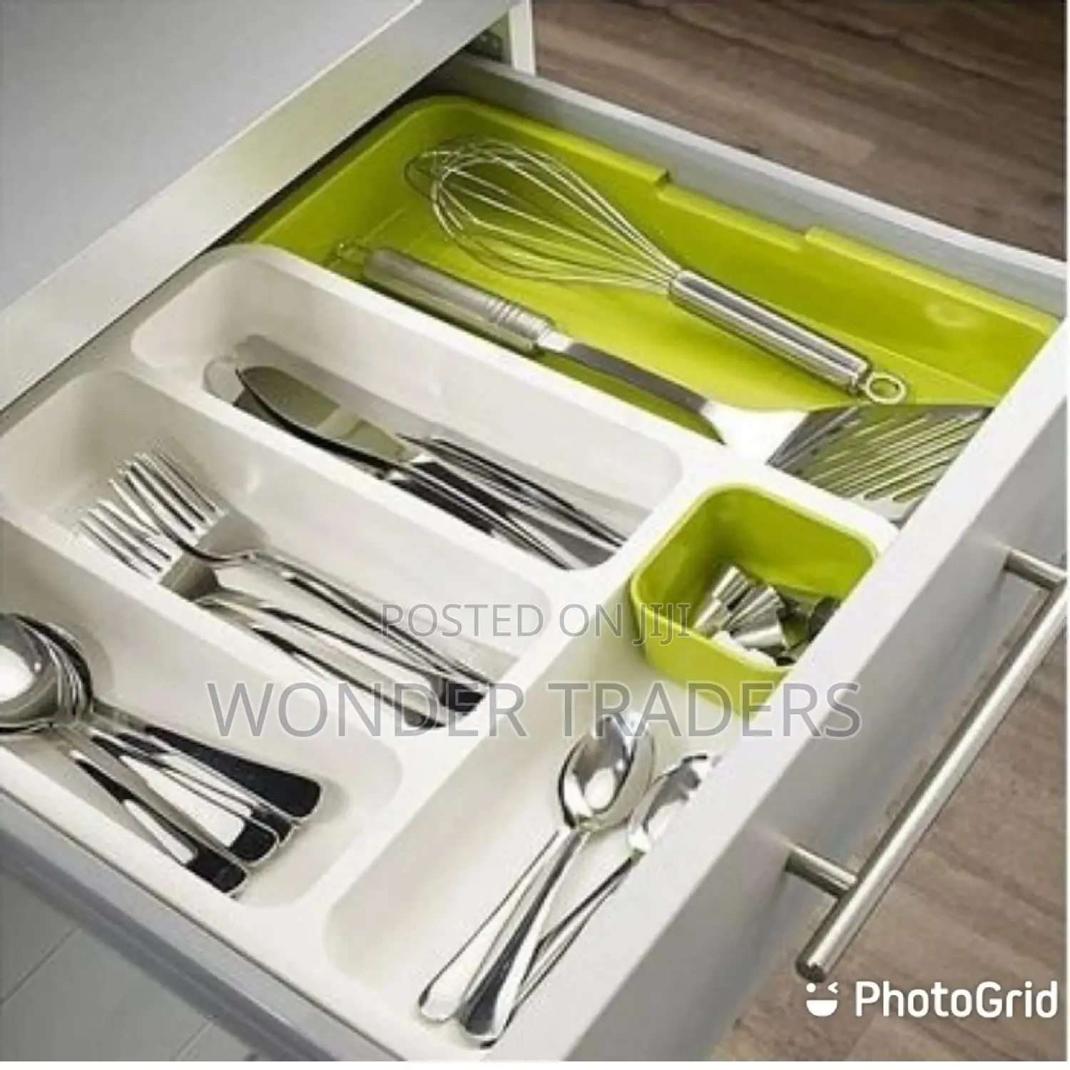 Expandable Cutlery Organiser' Cutlery Organiser