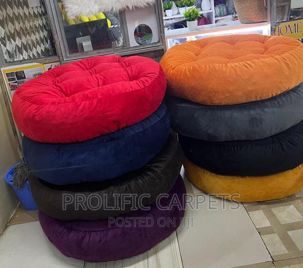 Round Floor Pillows - thumbnail 3